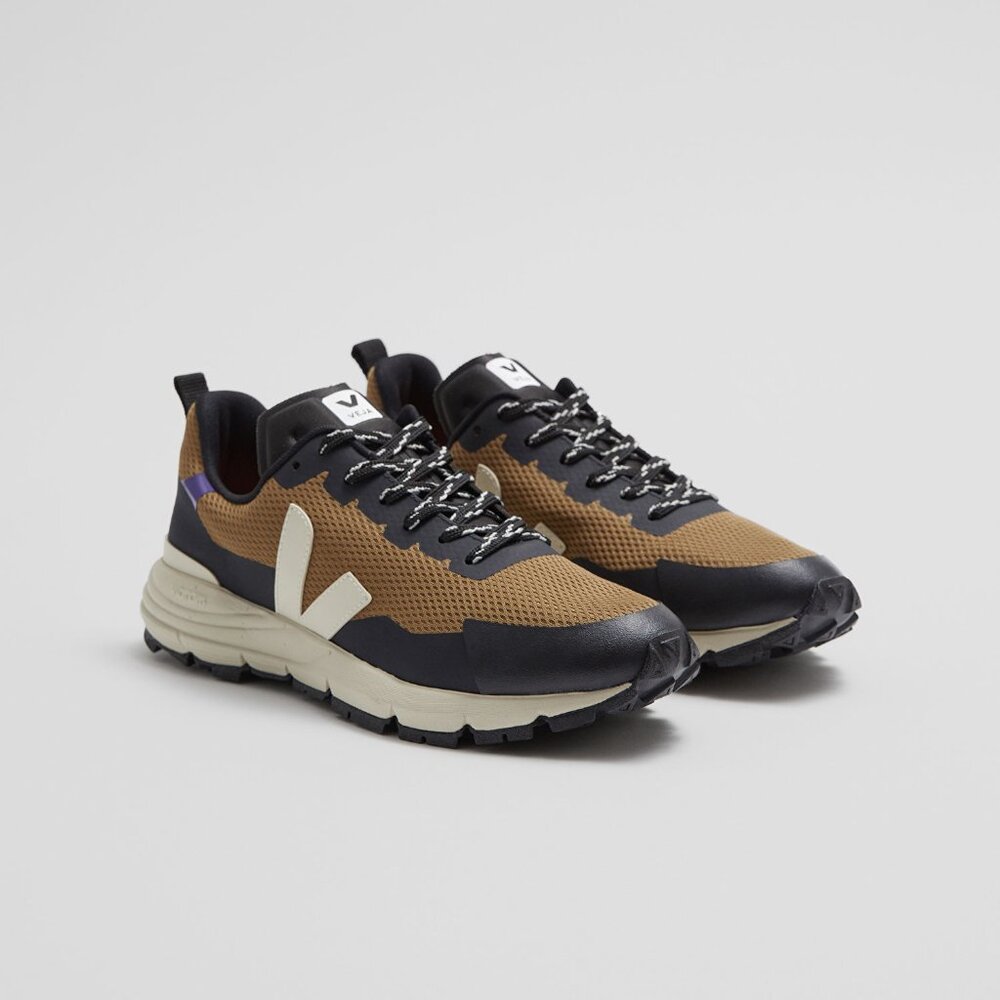 Veja Dekkan Sneakers